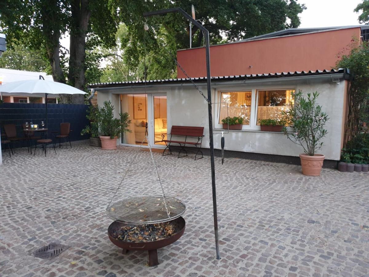 Ferienwohnung Lindenhof, Zentrumsnah Mit Terrasse Und Grillmoeglichkeit Magdeburg Ngoại thất bức ảnh