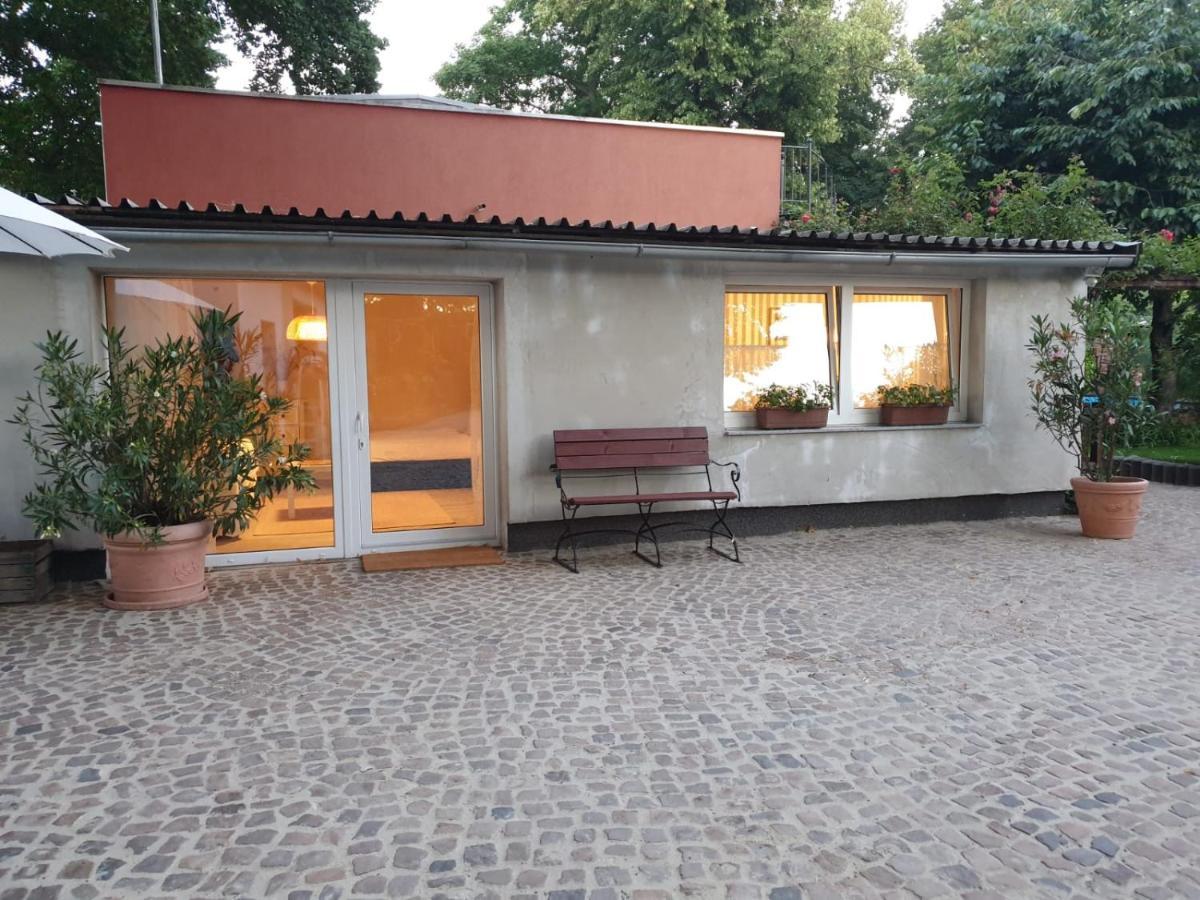 Ferienwohnung Lindenhof, Zentrumsnah Mit Terrasse Und Grillmoeglichkeit Magdeburg Ngoại thất bức ảnh